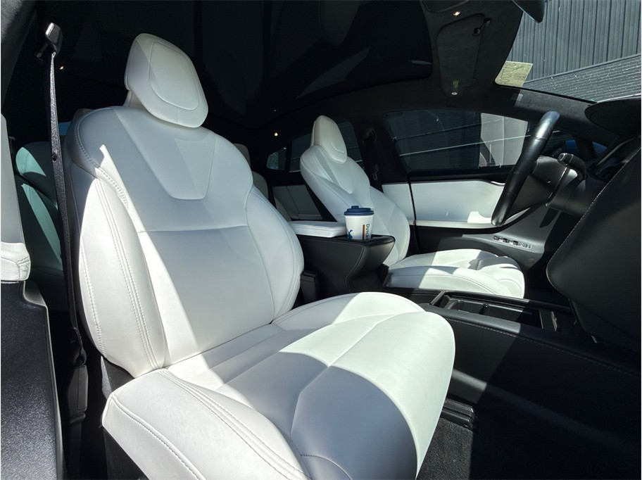 tesla model s 2019 5YJSA1E42KF332095 image tesla model s 2019 5YJSA1E42KF332095 image